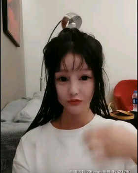 Babygaga网红脸骚妹子啪啪诱惑，情趣装内裤跳蛋塞入口交上位骑乘猛操