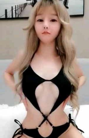 童颜巨乳的精致尤物 这身材前凸后翘太嫩了一看就热血沸腾肉棒硬邦邦抱着白皙丰臀猛烈撞击抽插大叫受不了