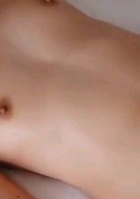 约会可爱素人美女妹子啪啪中出内射2958156