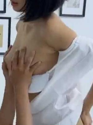 ED 最会潮吹的小护士露比来了