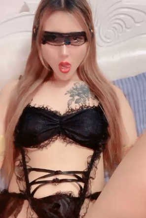 ❤️极品维尼熊宝贝 互口一番啪啪爱爱~男主老汉推车强烈抽插淫穴，插出白浆，操得美女叫声连连