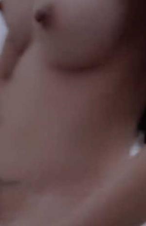 KD-008 看到漂亮的黑丝美女模特 摄影师按捺不住了 非得自己上
