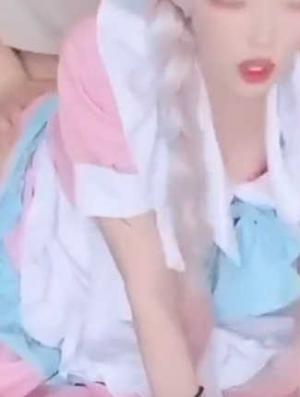 双马尾女仆装小萝莉 骚一点 学母狗 汪汪 粉嫩小蝴蝶鲍鱼被各种操 最后口爆颜射
