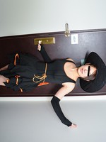 103022_01 ハロウィンコスで爆イキしまくる人気デリヘル嬢 松山光