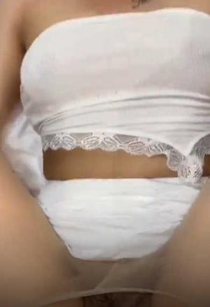 肉色丝袜美女少妇 骚资娘们，约出来操一个