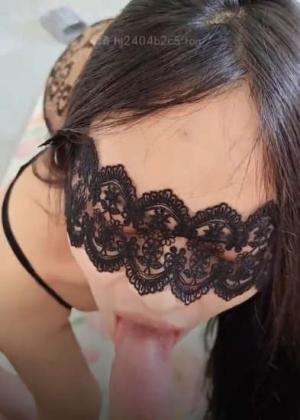 高跟连体情趣丝袜《善良的小嫂子》羞辱调教磕头待艹 发情女母狗 爆肏后入中出激射宫口