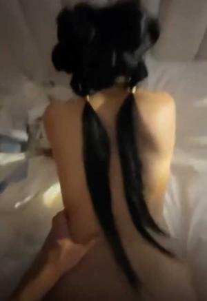 合集 双马尾清纯小母狗萝莉，与大鸡巴爸爸各种啪啪 一线天白虎嫩穴插出白浆，小小年纪小逼逼就活生生捅成了爸爸的形状