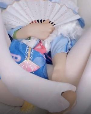 颜值嫩妹【铃木美咲】我的名字是白鹭公主，套路淫语调教，萝莉自慰，足交
