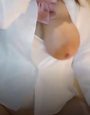 JK制服超级爆乳学妹素人啪啪，中出