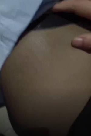 医院卫生间里操小护士小姨子的湿润程度是你无法想象的