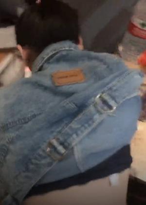 大神酒店约炮丰满女同事 各种姿势露脸啪啪猛操她的大肥B