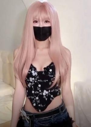 『白菜妹妹』青梅妹妹的强迫性爱 精液射满白虎穴