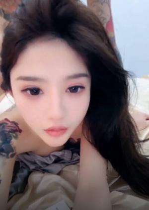 七彩主播【07年小妹妹】神仙颜值纹身小妹 239