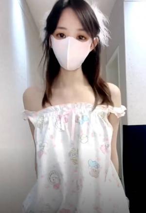 【19岁妹妹】清纯校花 被开苞了激情性爱蹂躏 高潮流白浆可拉丝