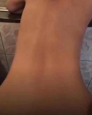 约会怀孕的人妻，车内自慰，酒店啪啪，有码