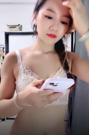 人妻【会打针的护士姐姐】情趣制服包臀无套猛操蝴蝶穴颜射 12