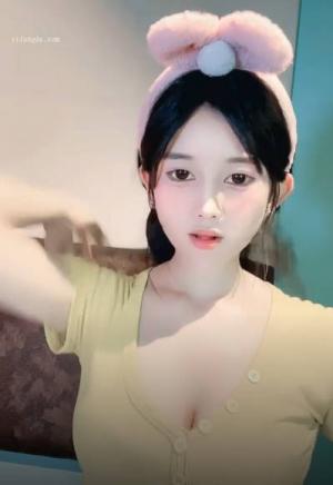 【小青呀】绝对美色美乳 超好皮肤细腻白嫩 丝滑娇躯 白虎酥胸 (1)