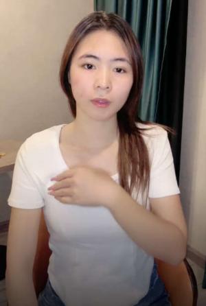 【善良的小姨子】白嫩人妻圆润蜜桃肥臀无套后入深喉口爆调教舌吻 9